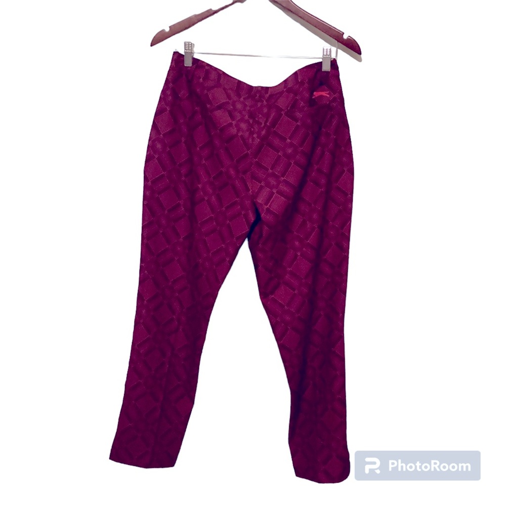Slazenger Womens Size 8 Golf Pants Red Stretch Ankle Cropped Hydro-Dri